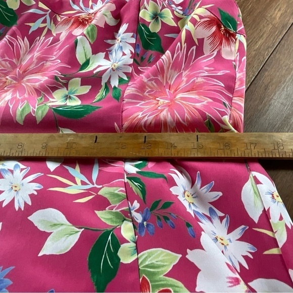 Laura Pink Floral Halter Dress Sweetheart Neckline Hawaiian Flowers Size M - Picture 8 of 9